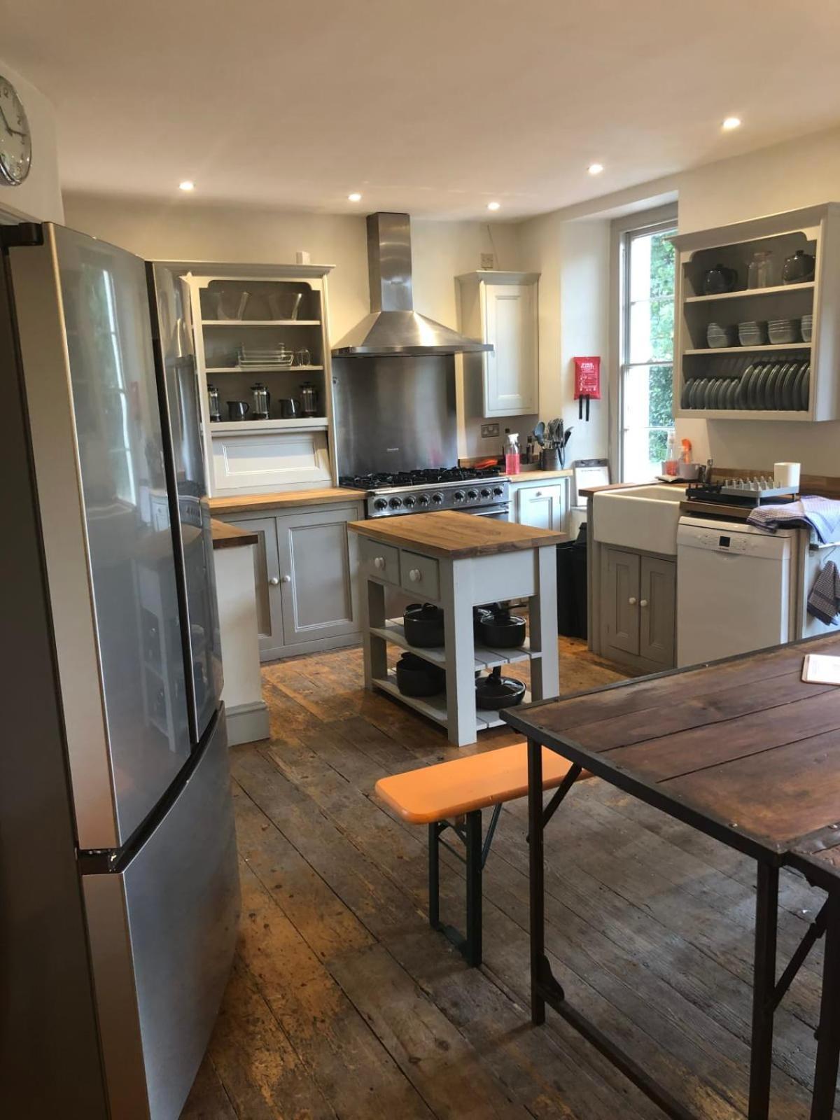 Higgihaus 7 Bed Sleeps Up To 18 Big Groups Best Location Bristol Eksteriør bilde