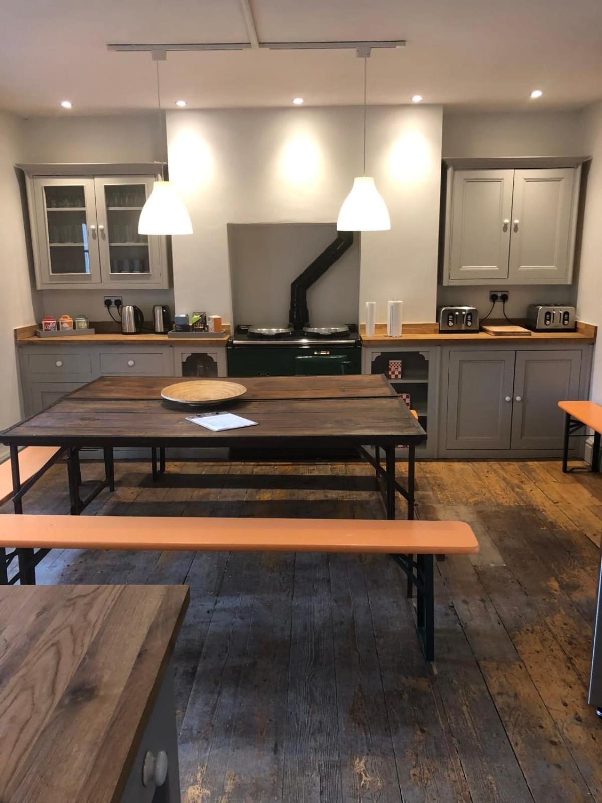 Higgihaus 7 Bed Sleeps Up To 18 Big Groups Best Location Bristol Eksteriør bilde